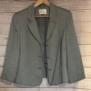 LeSuit Gray Blazer with Button Closure